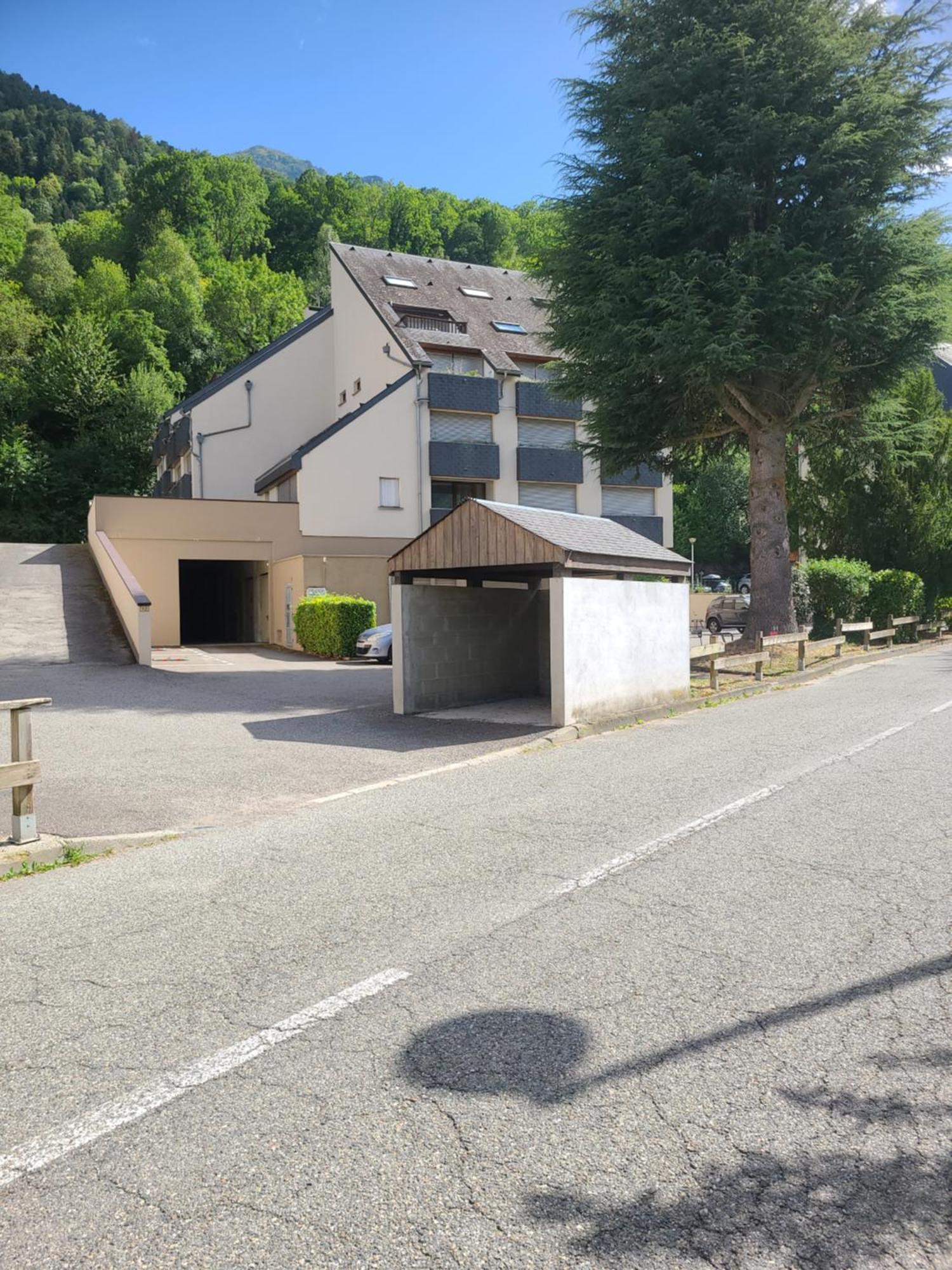 Studio St Lary Village-Vue Montagne. サン・ラリー・スラン エクステリア 写真